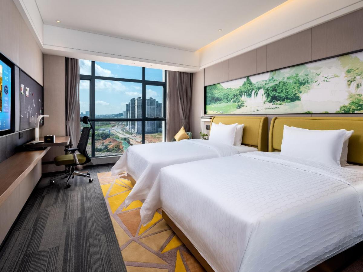 Hampton By Hilton Nanning Wuxiang Hotel Exterior photo